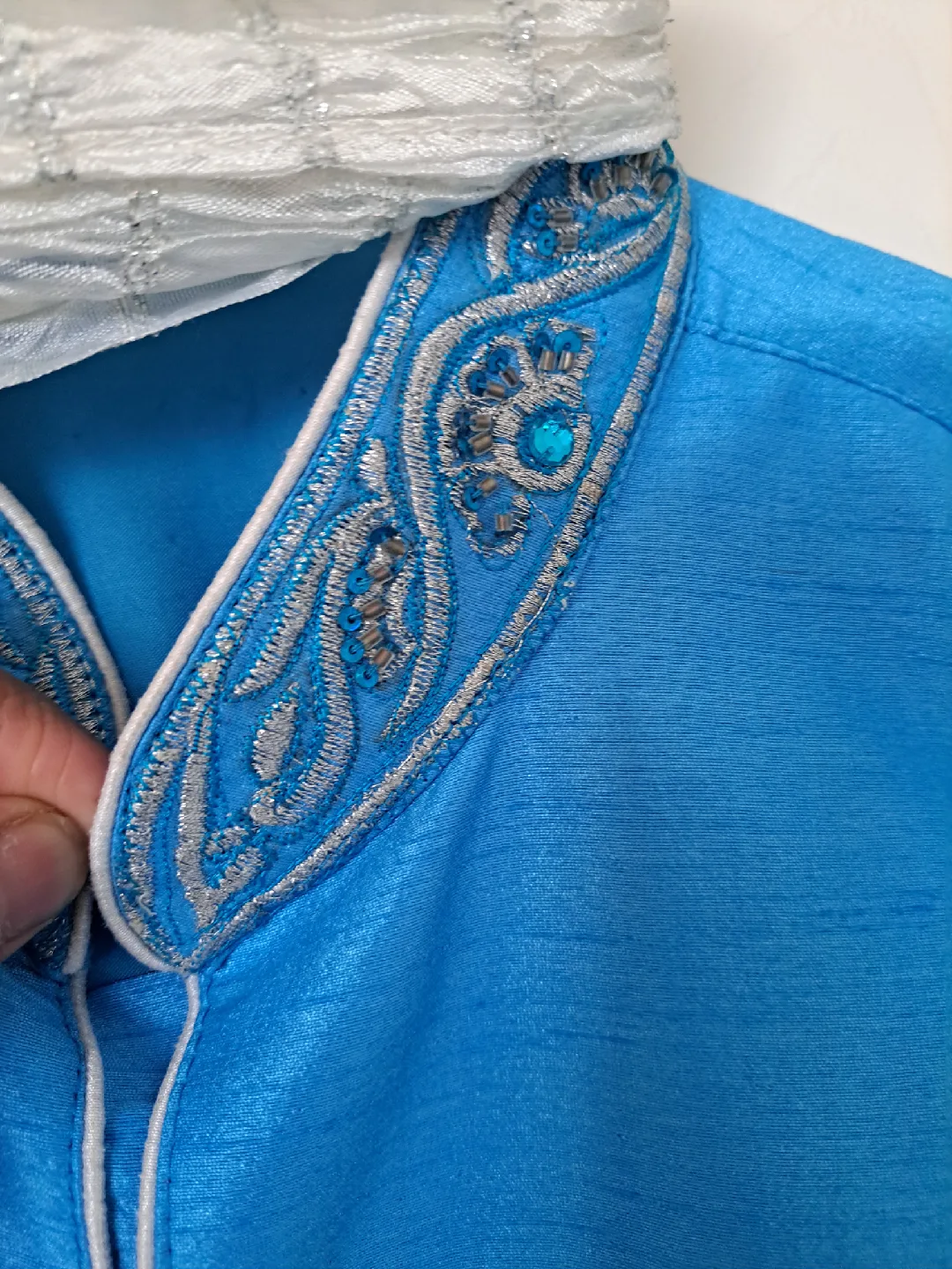 BRAND NEW - Men's silk Blue Kurta with Scarf and white pant image indicator(3)
