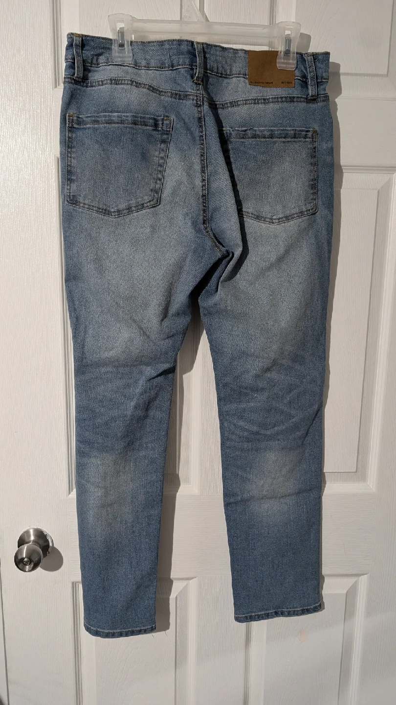 Bluenotes Light Wash Jeans - Size 32 - photo 2