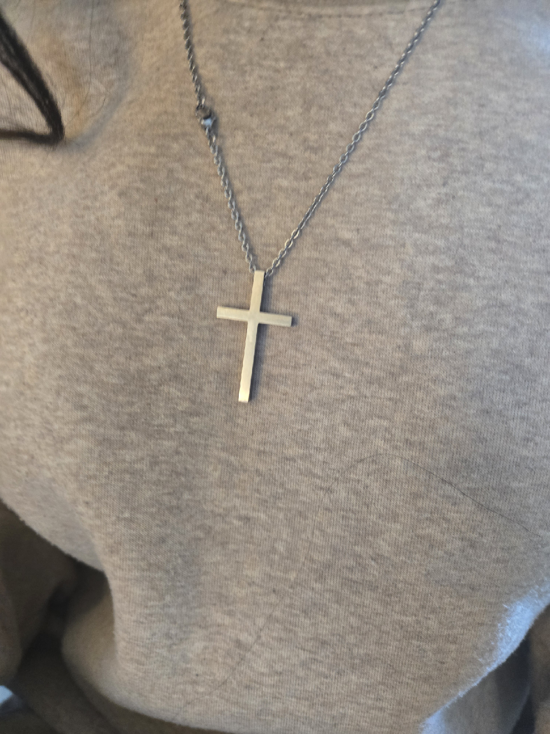 Silver Cross Pendant Necklace 🧡