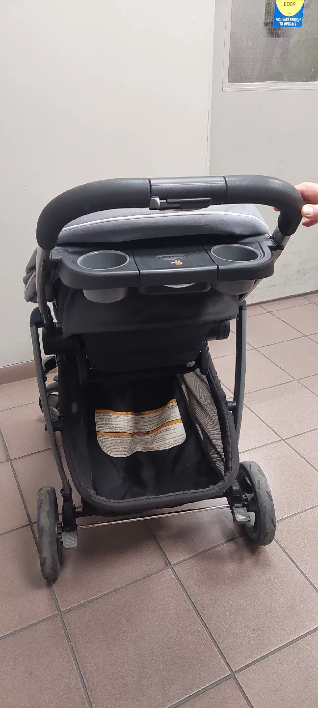 Graco Stroller - Excellent Condition! image indicator(8)