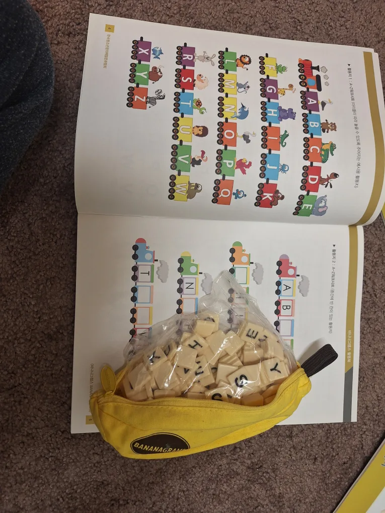 Bananagrams Word Game with Pouch & Book thumbnail