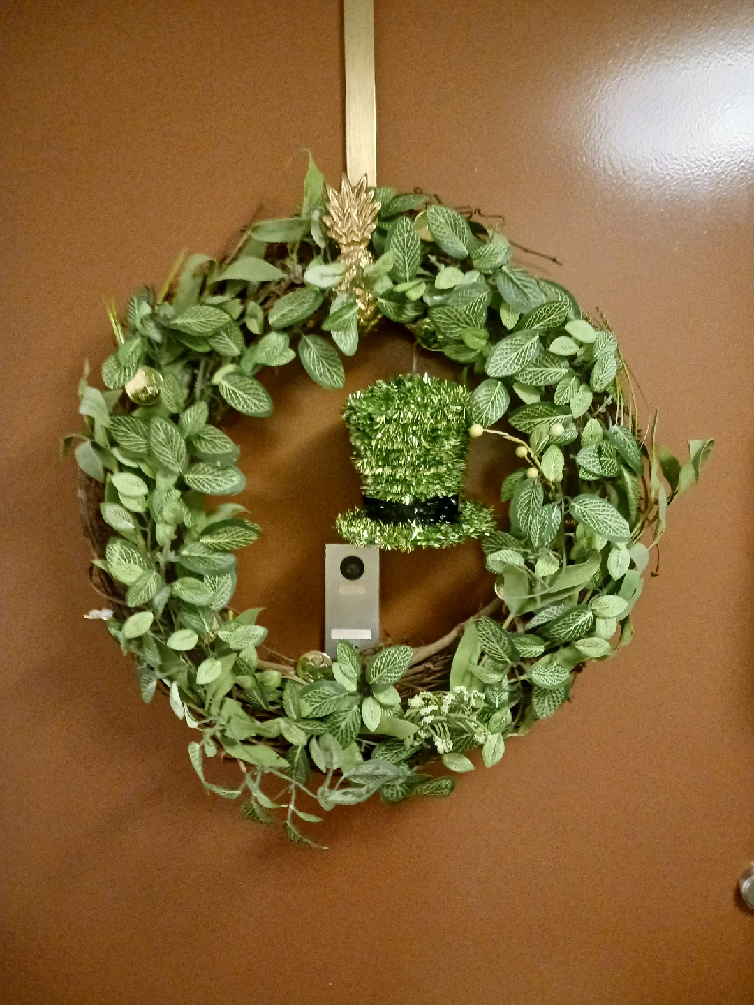 St. Patrick’s Day Green Leaf Wreath – Door or Wall Decor - photo 2