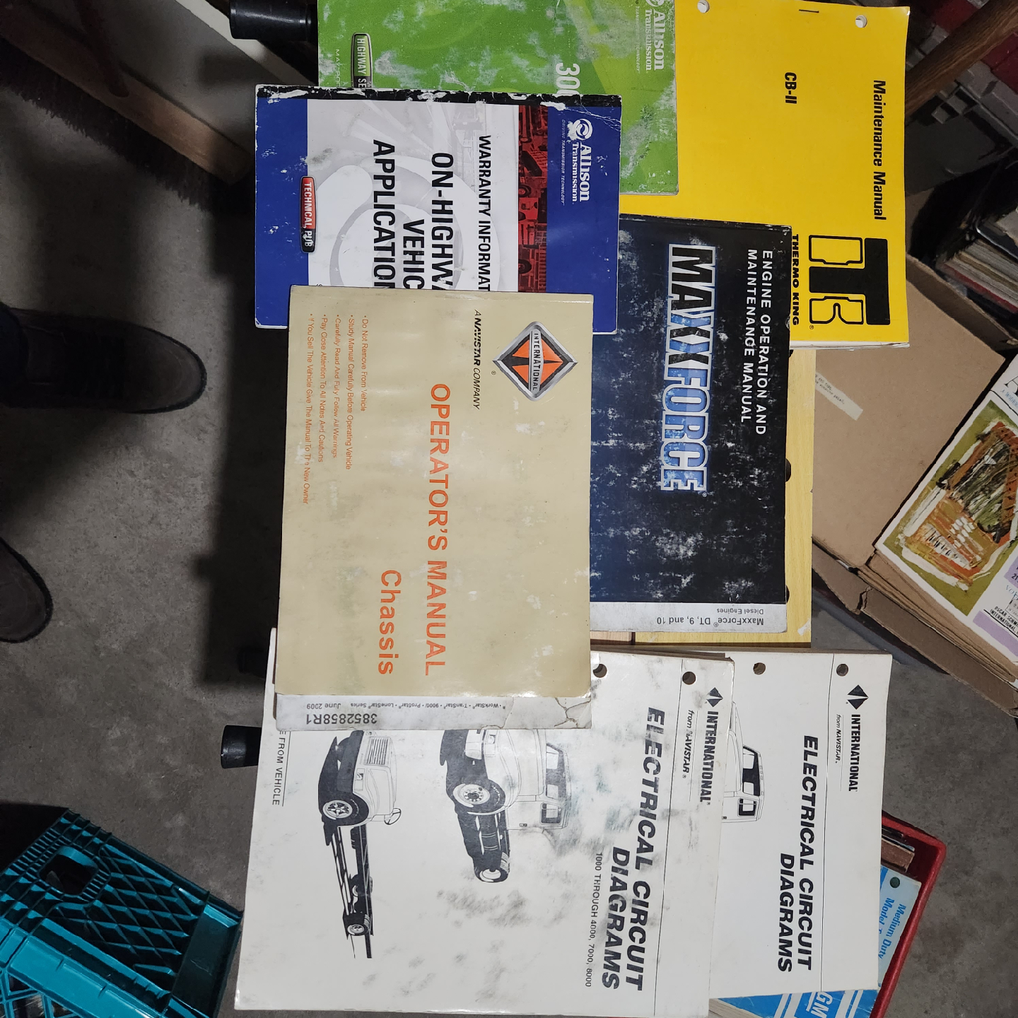 Truck Manuals: International Allison, Navistar, Thermo King