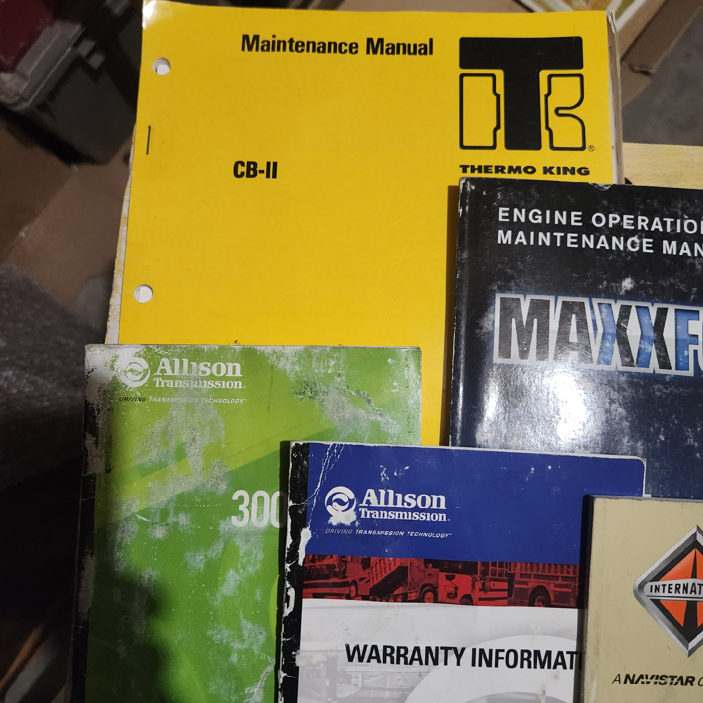 Truck Manuals: International Allison, Navistar, Thermo King - photo 2
