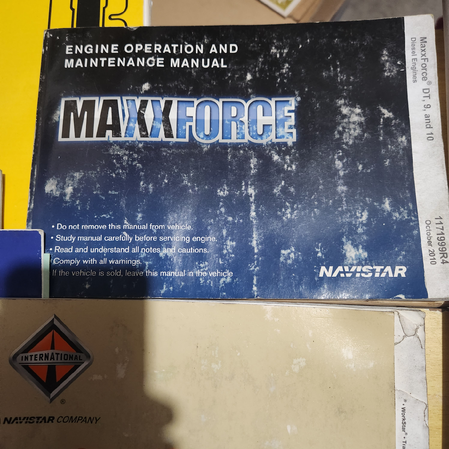 Truck Manuals: International Allison, Navistar, Thermo King - photo 4