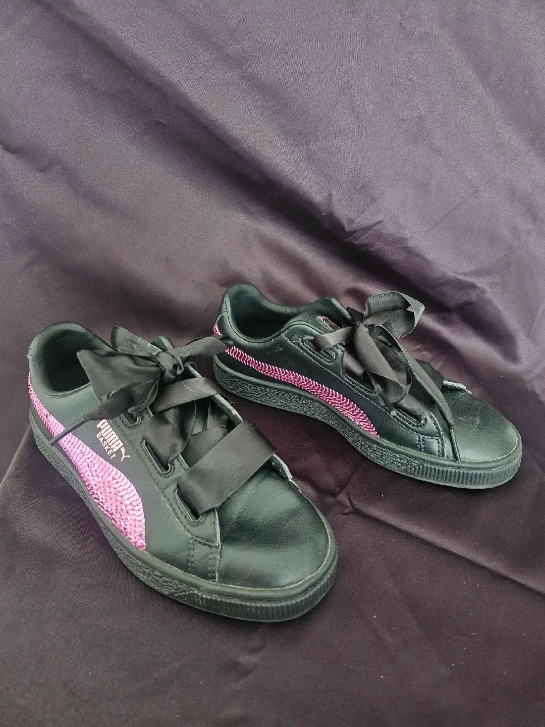 USED - Puma Basket Bling Jr Black/Pink Ribbon Laces - Size 5 thumbnail