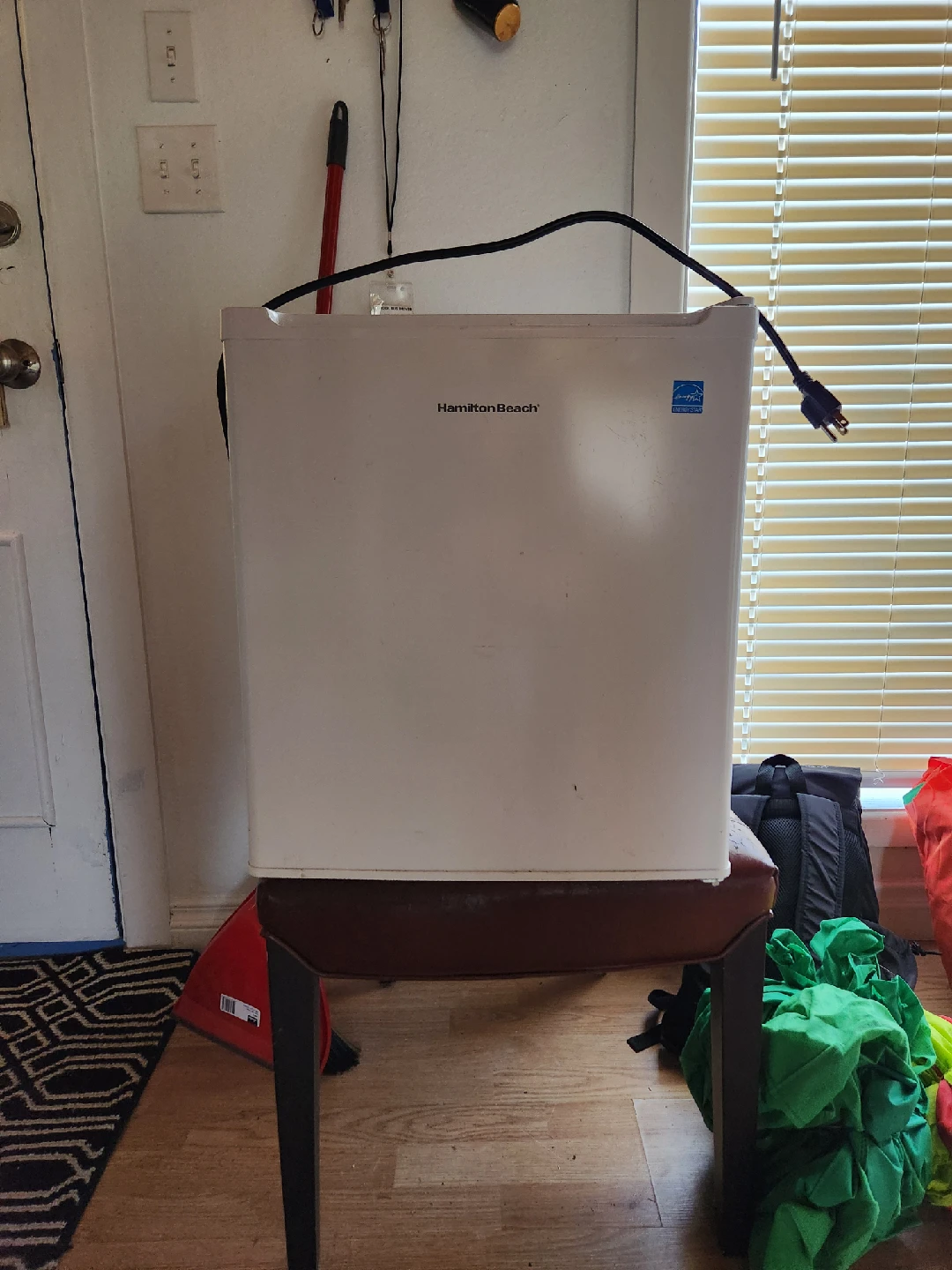 Hamilton Beach Mini Fridge