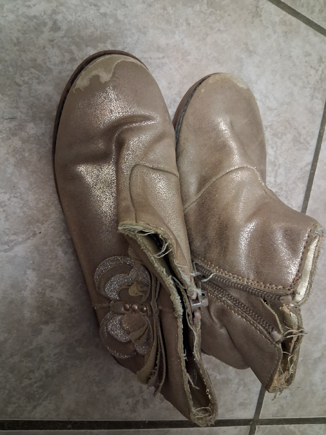 Girls' Gold Ankle Boots - Size Unknown