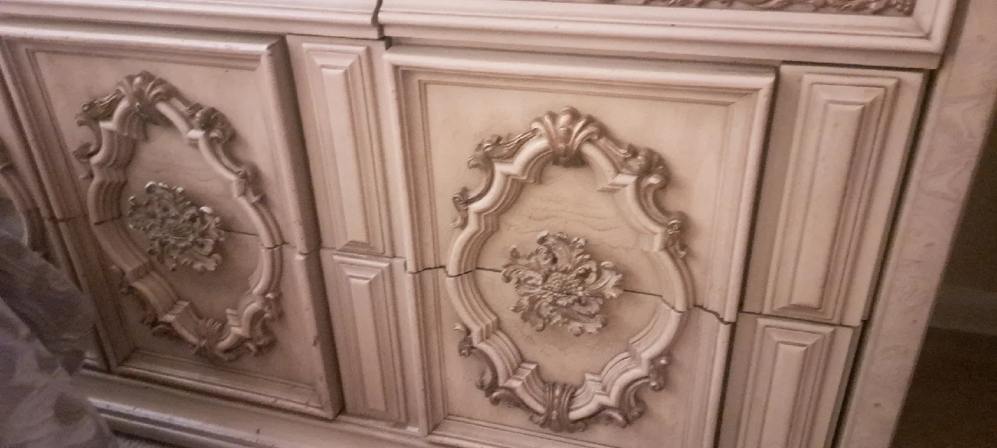 Ornate Beige Dresser image indicator(2)