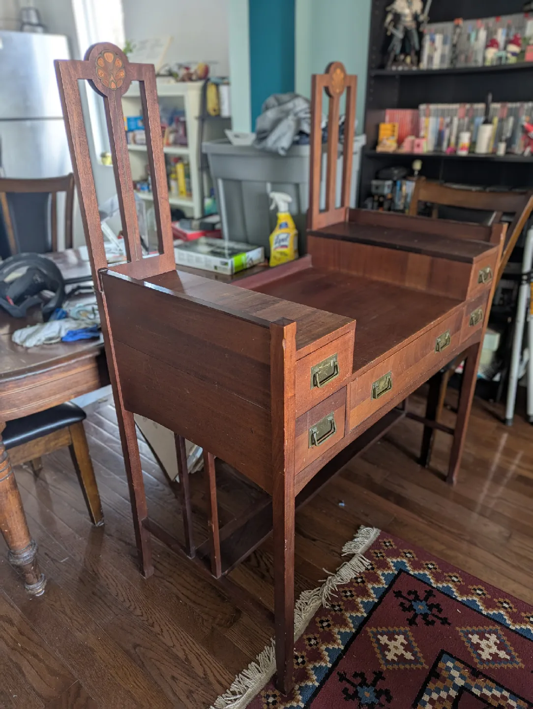 Antique Vanity Desk image indicator(2)