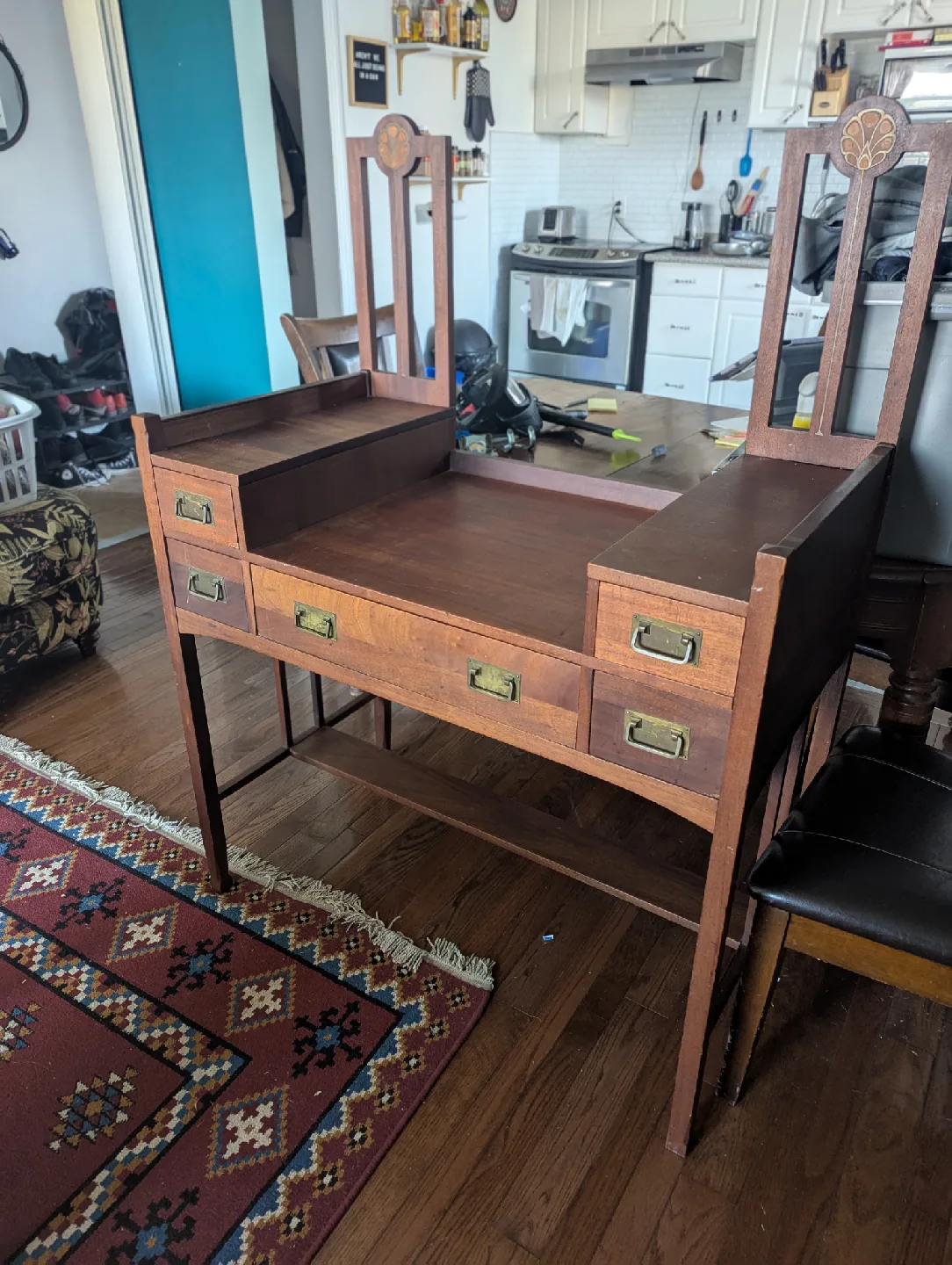 Antique Vanity Desk image indicator(3)