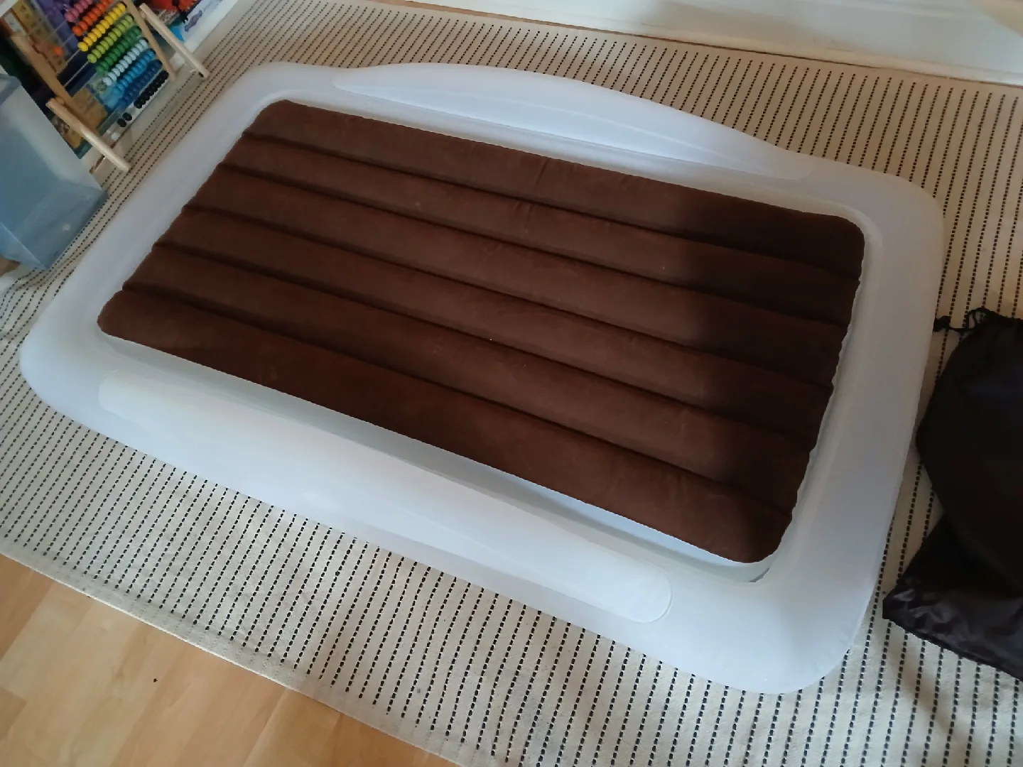 The Shrunks Toddler Travel Bed image indicator(6)