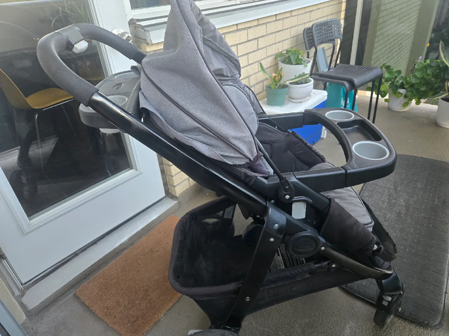 Graco Stroller - and Car seat combo Great Condition! image indicator(5)