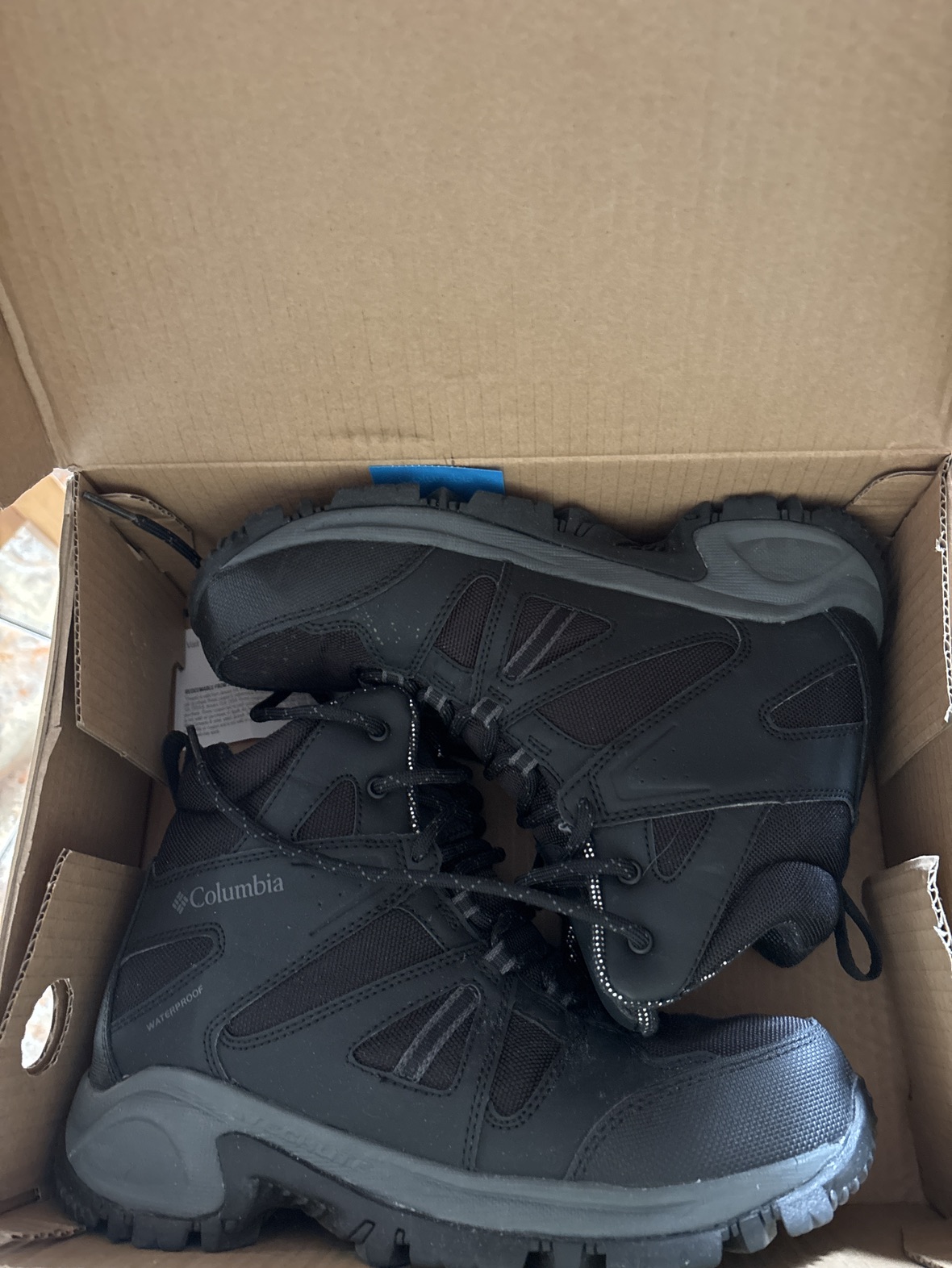 Columbia Men Winter boots size 8