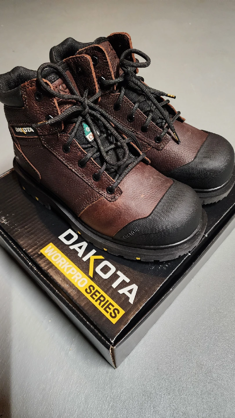 Dakota 6" 6002 Work Boots Men's Size 9 NEW