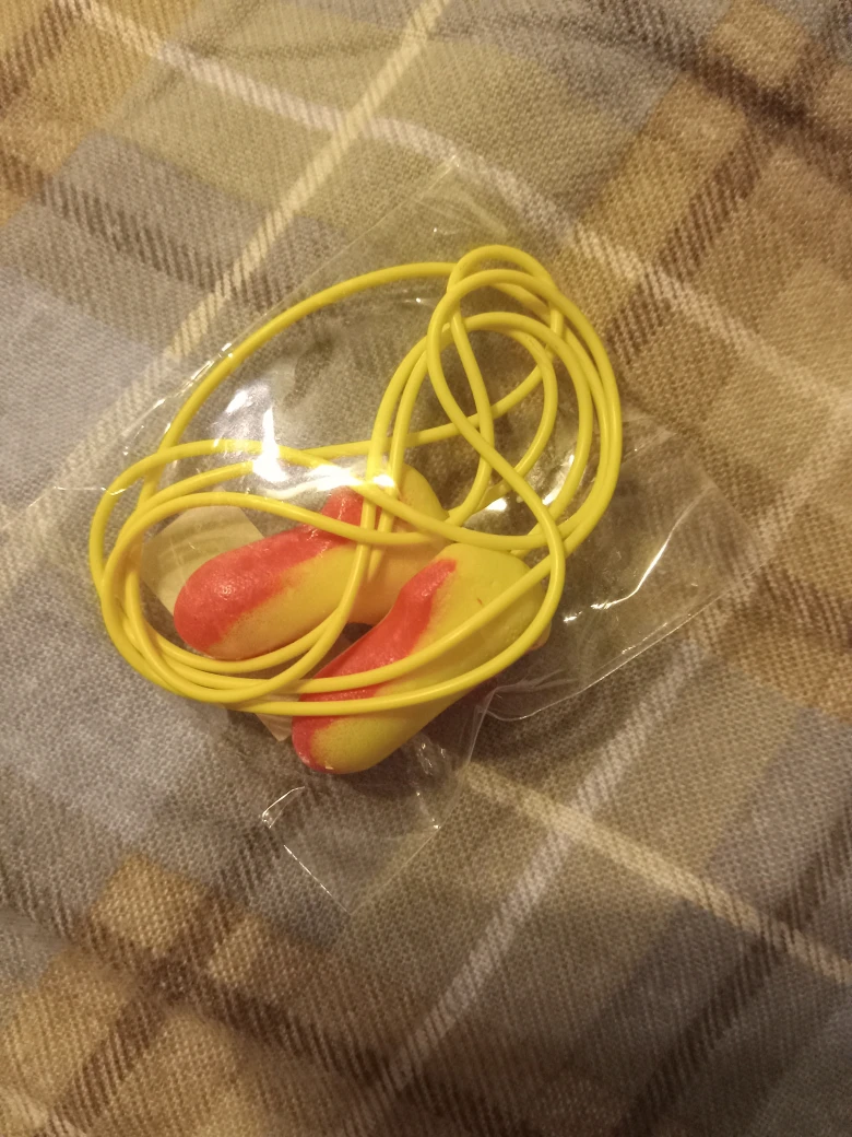 Earplugs - Yellow with Cord - photo 2