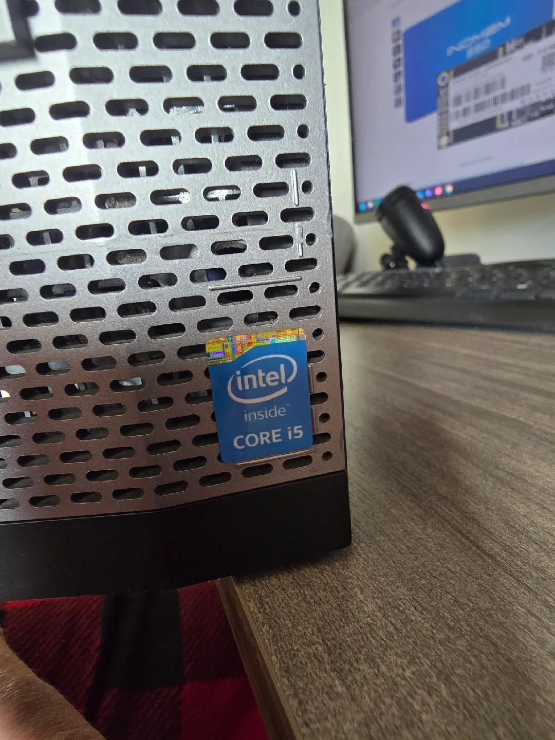 Dell OptiPlex 3020 Desktop PC image indicator(3)