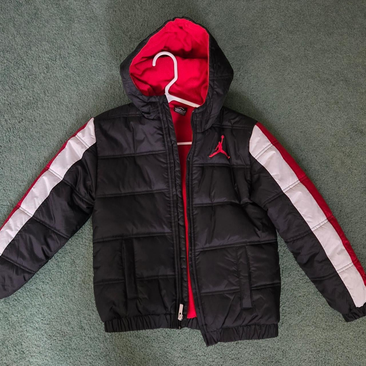 Jordan Kids Puffer Jacket - Size M
