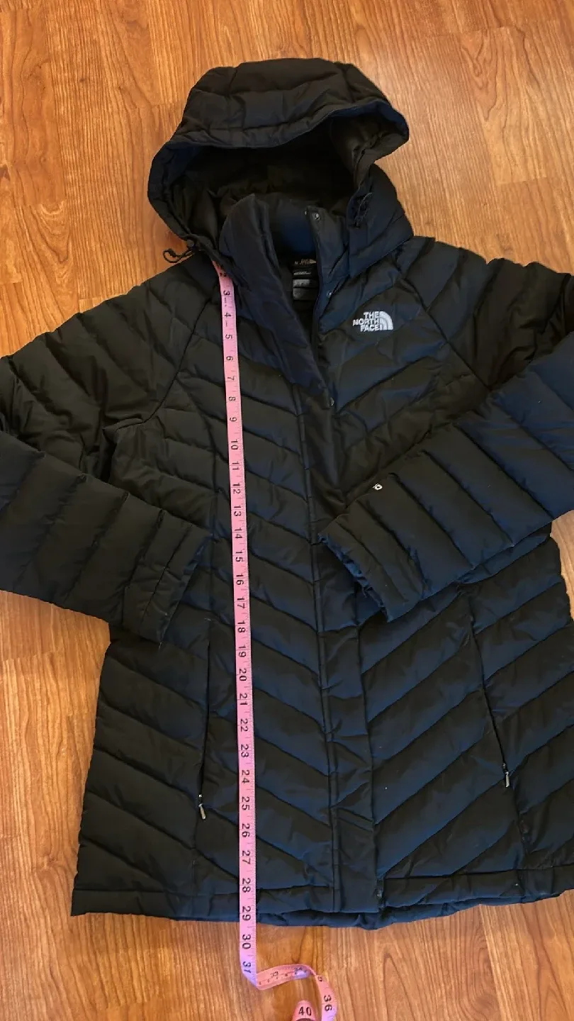 North Face Women goose down image indicator(2)