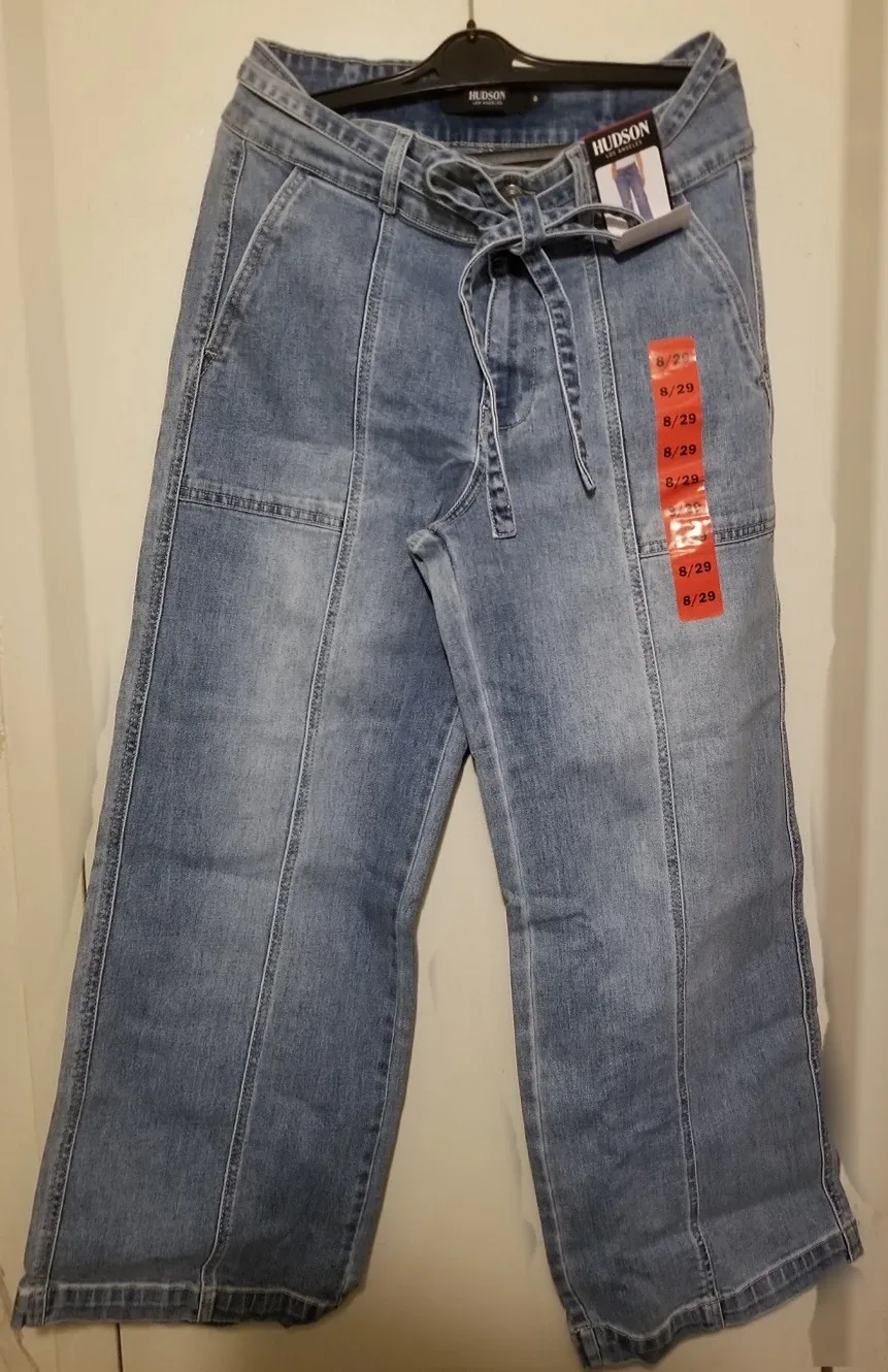 NWT Women's Hudson Wide Leg Belted  Denim Jeans image indicator(4)