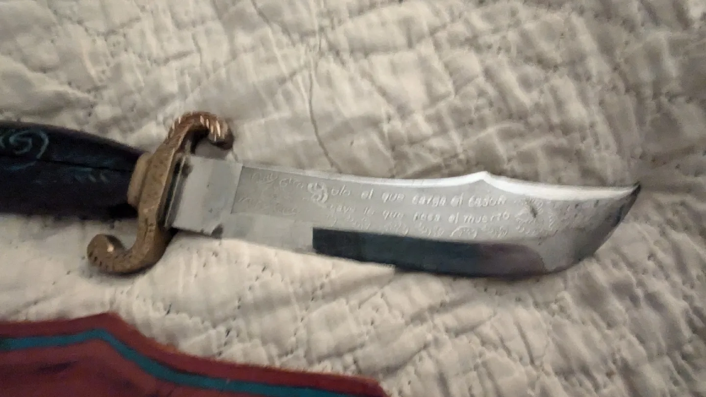 Engraved Knife with Leather Cover image indicator(3)