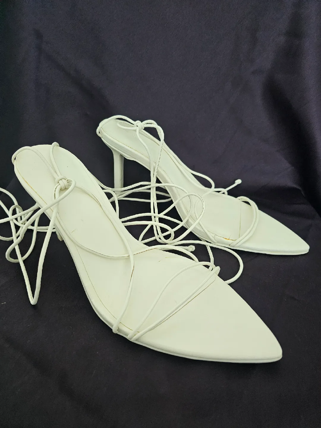 NEW - Oak + Fort Lace Up Heels - size 6 image indicator(5)