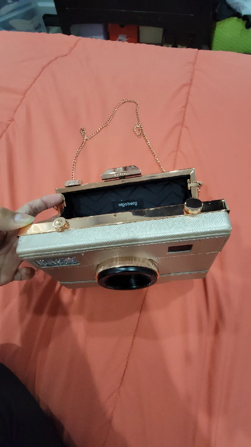 olgaberg Camera Clutch - Steal the Spotlight image indicator(2)