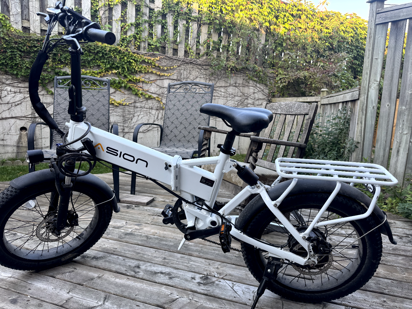 Jasion EB7 Electric Bike - White