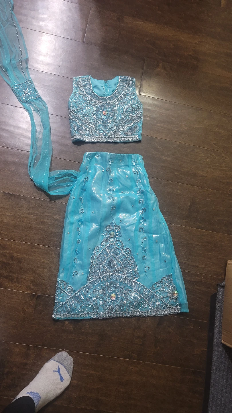 two pieces set size 5 years (like new) - photo 4