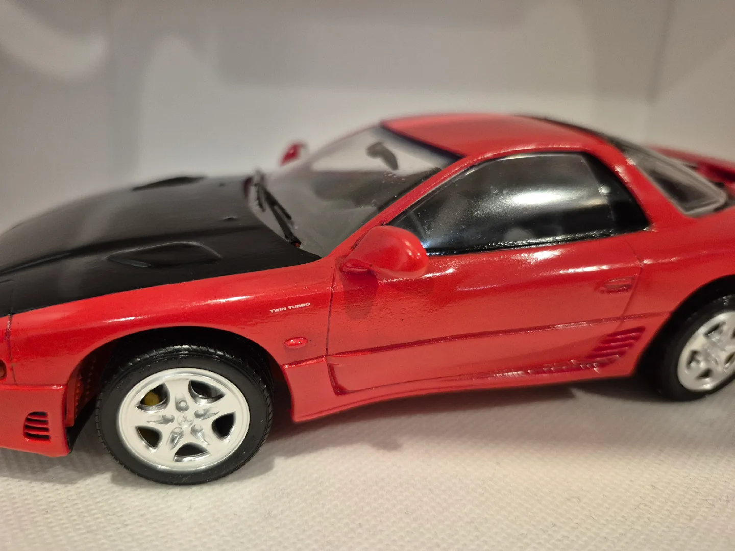 Mitsubishi GTO VR-4 plastic Model Car image indicator(2)