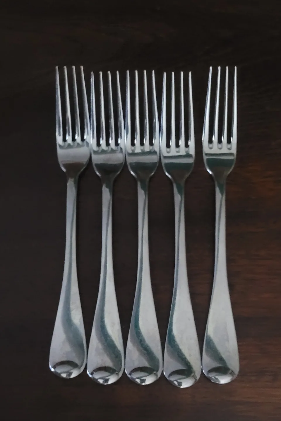 Oneida 18/10 Stainless Steel Flatware Set image indicator(3)