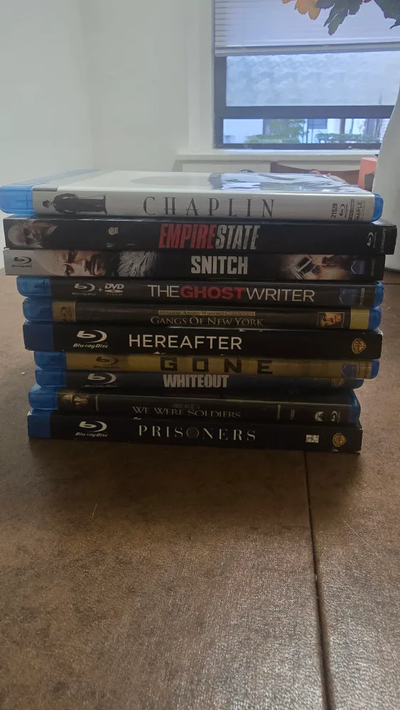 Blu-ray Movie Collection - 10 Movies image indicator(2)