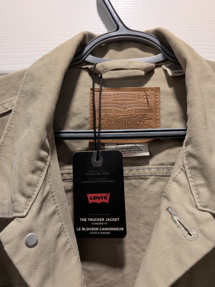 Levi's The Trucker Jacket - New with Tags image indicator(4)