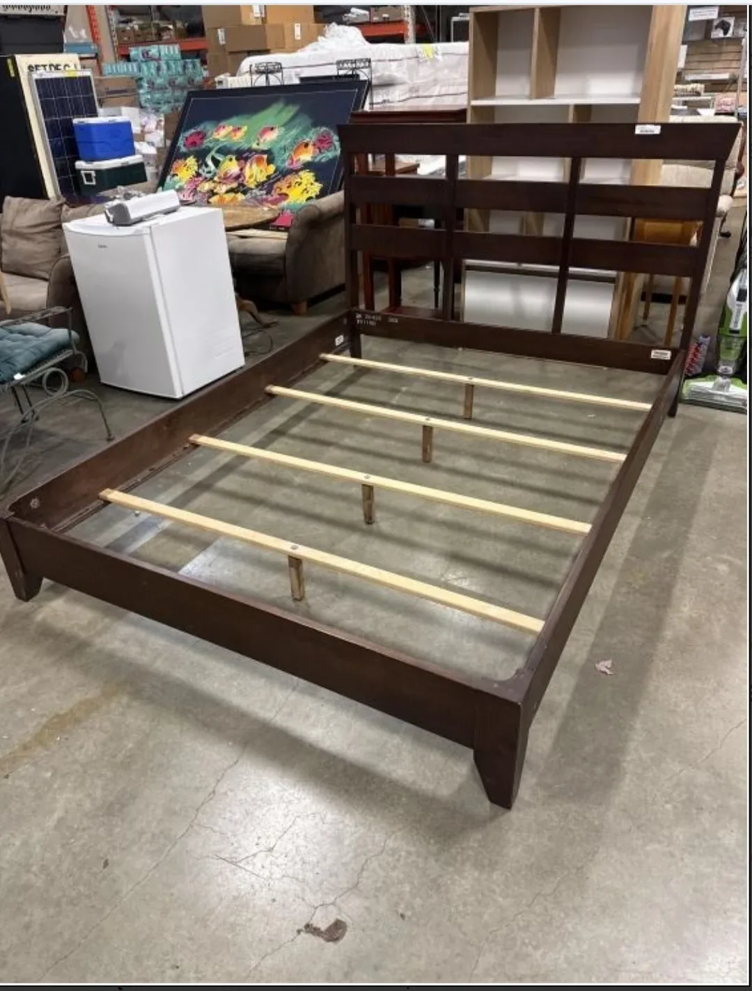 Ethan Allen Horizon Collection Queensize Bed Frame image indicator(2)