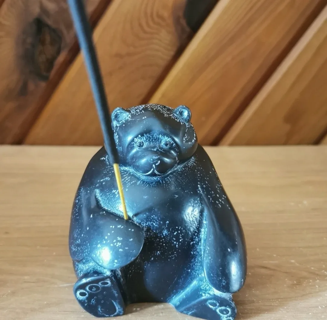 Handcrafted Pearlite Bear Figurine thumbnail