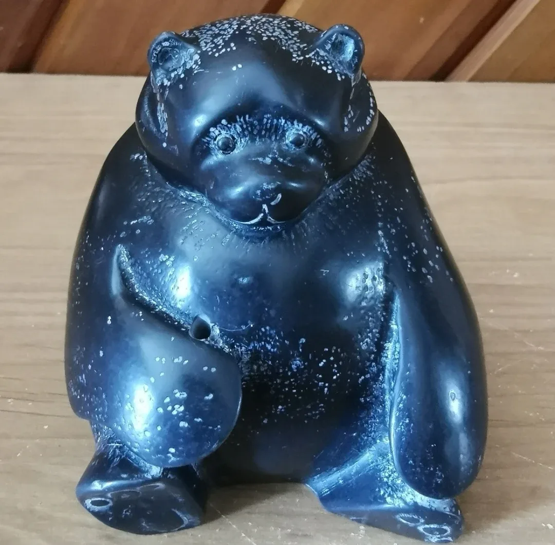Handcrafted Pearlite Bear Figurine image indicator(2)