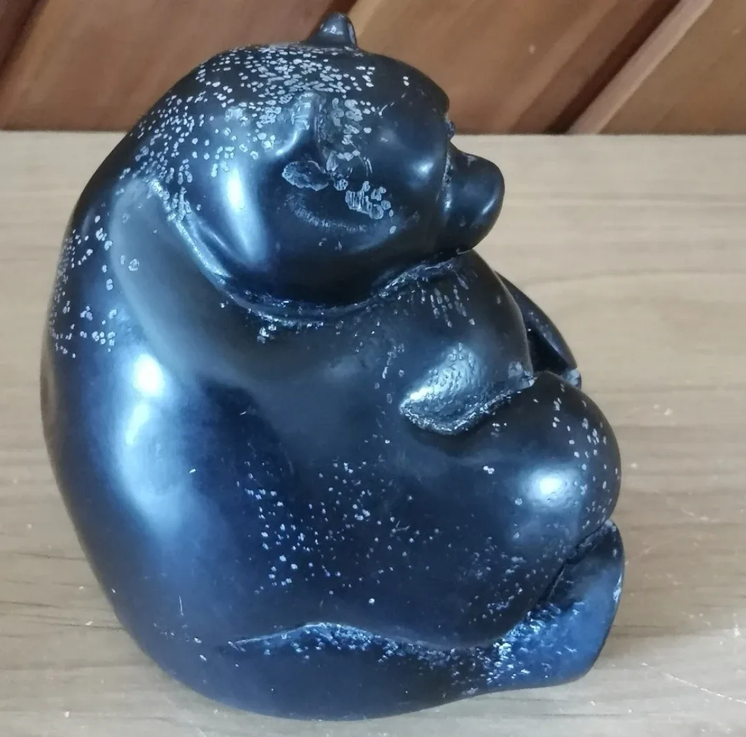 Handcrafted Pearlite Bear Figurine image indicator(5)