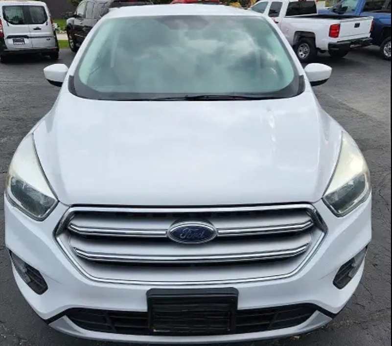 2018 Ford escape SEL - photo 3