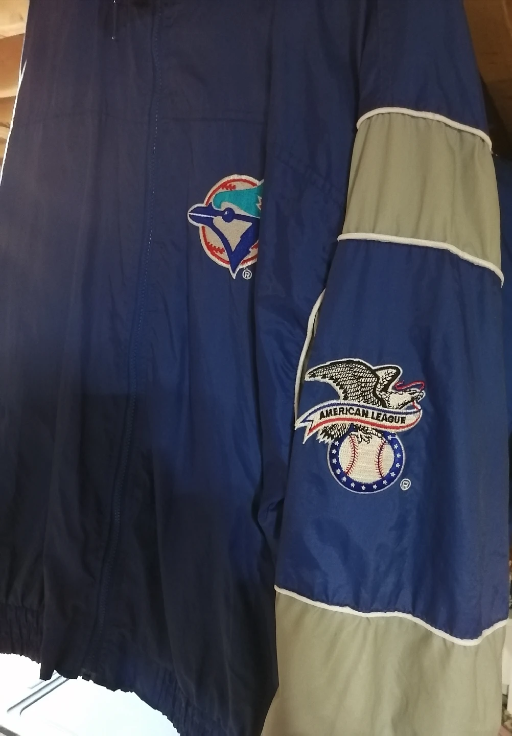 Toronto Blue Jays Windbreaker Jacket