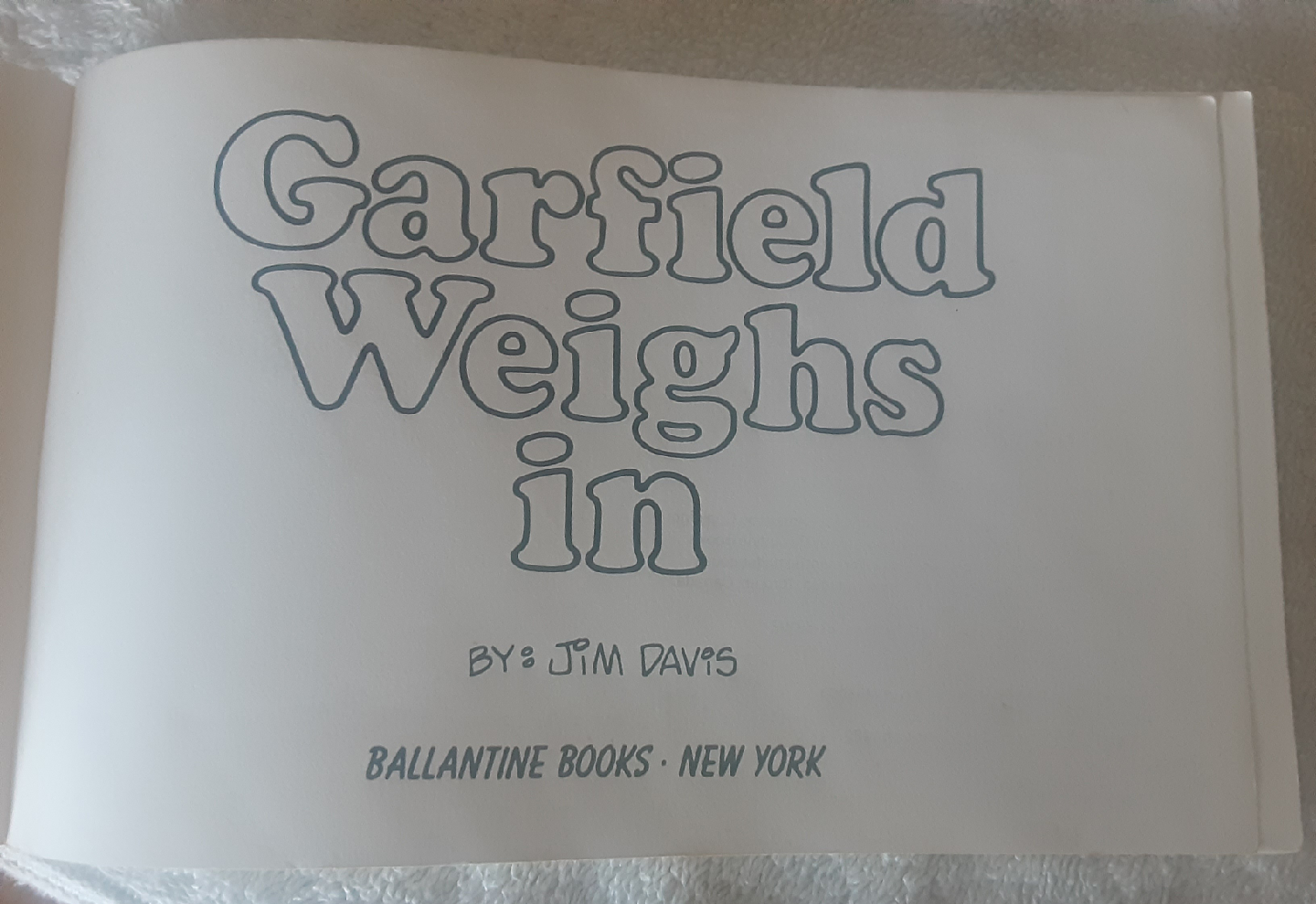 Garfield Weighs In by Jim Davis - photo 2