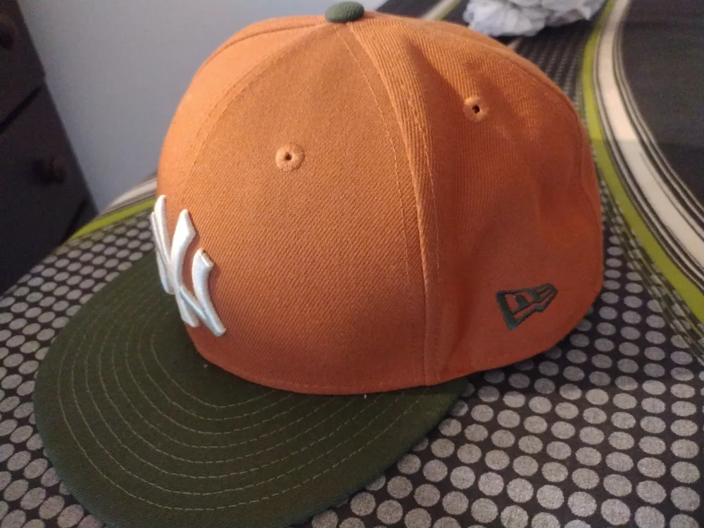 New Era NY Yankees World Series Hat, Size 7 image indicator(3)