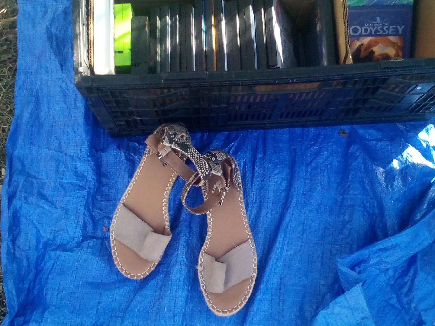 Yard Sale image indicator(4)