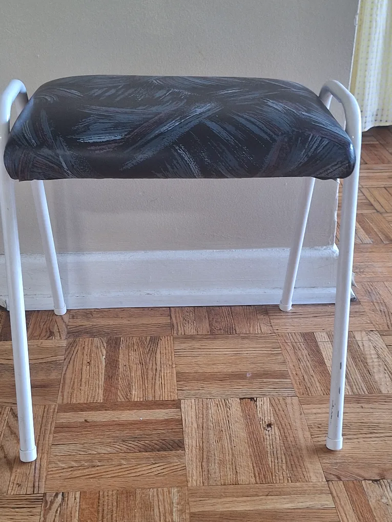 Cushioned  Chrome  Stool thumbnail