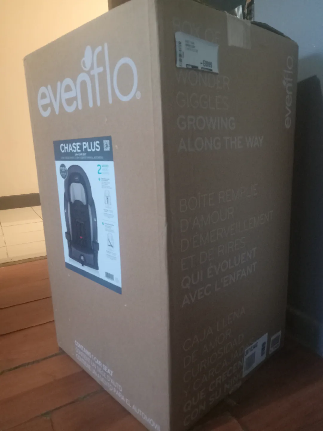 Evenflo Chase Plus 2-in-1 Car Seat - New in Box! image indicator(3)