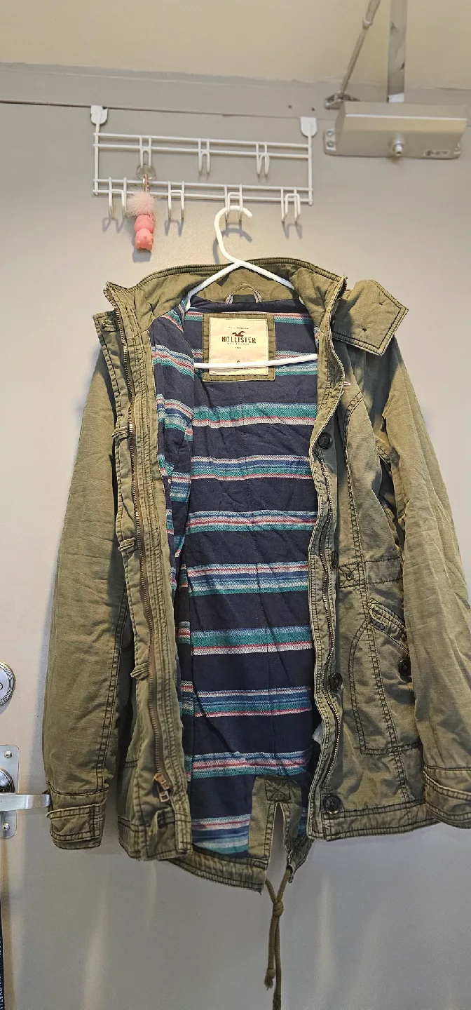 Hollister Olive Green Jacket - Size Small ❤️ thumbnail