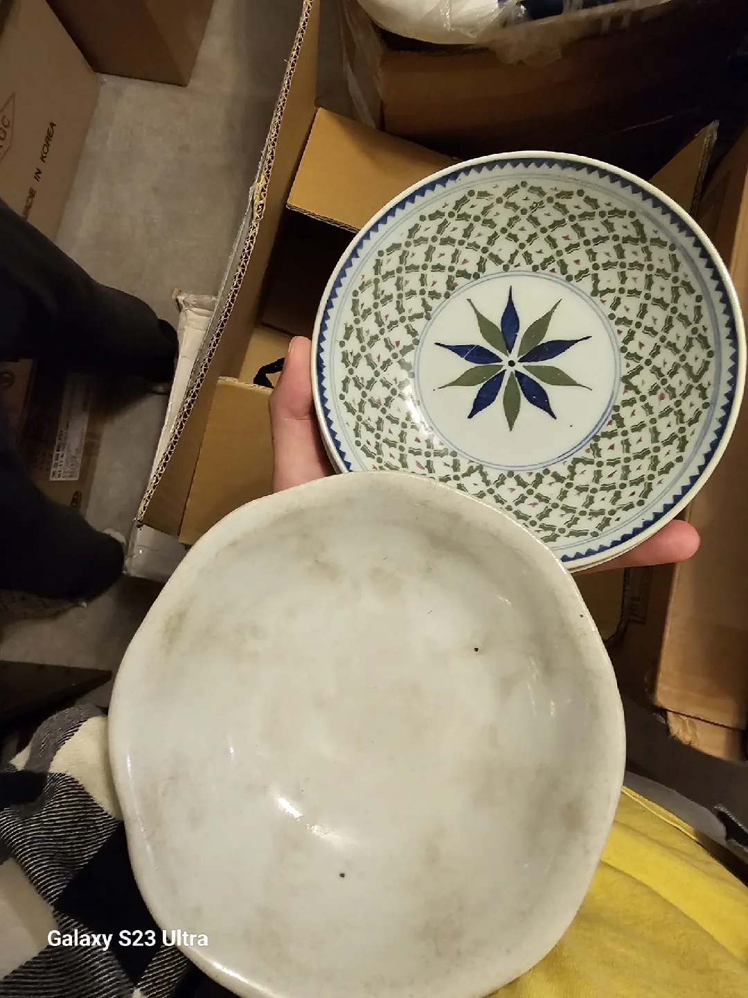 MOVING SALE: PLATES AND BOWLS image indicator(6)