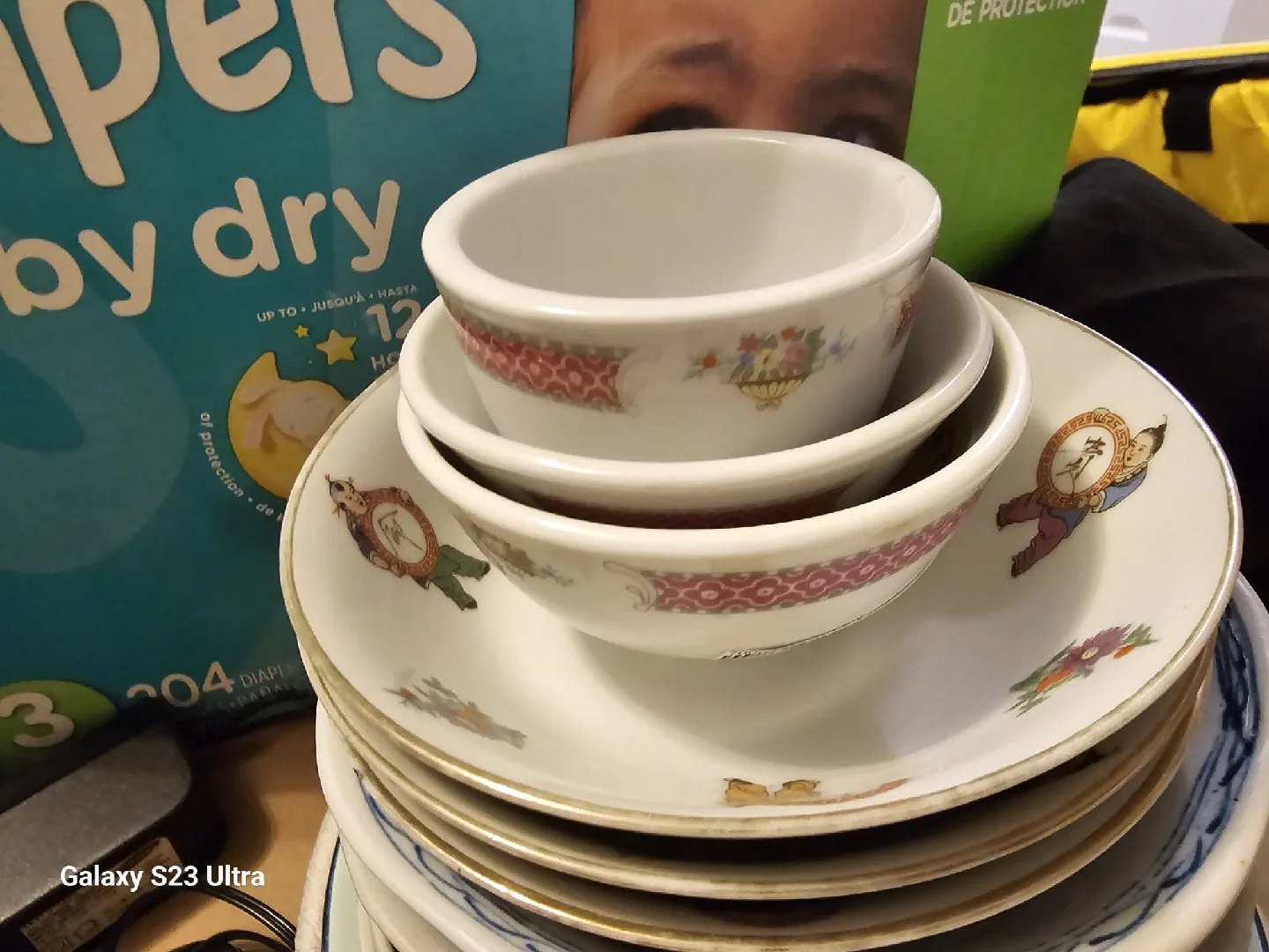 MOVING SALE: PLATES AND BOWLS image indicator(7)