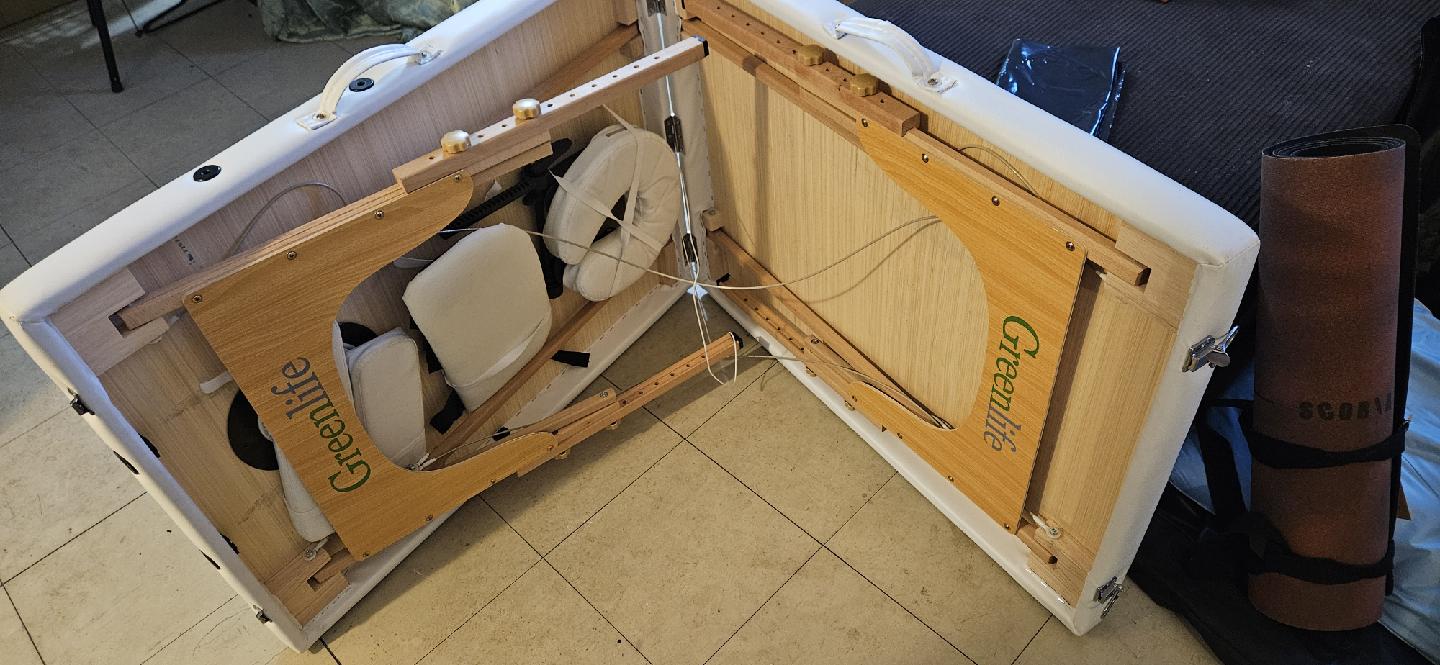 Master Massage Equipment Portable Massage Table - photo 2