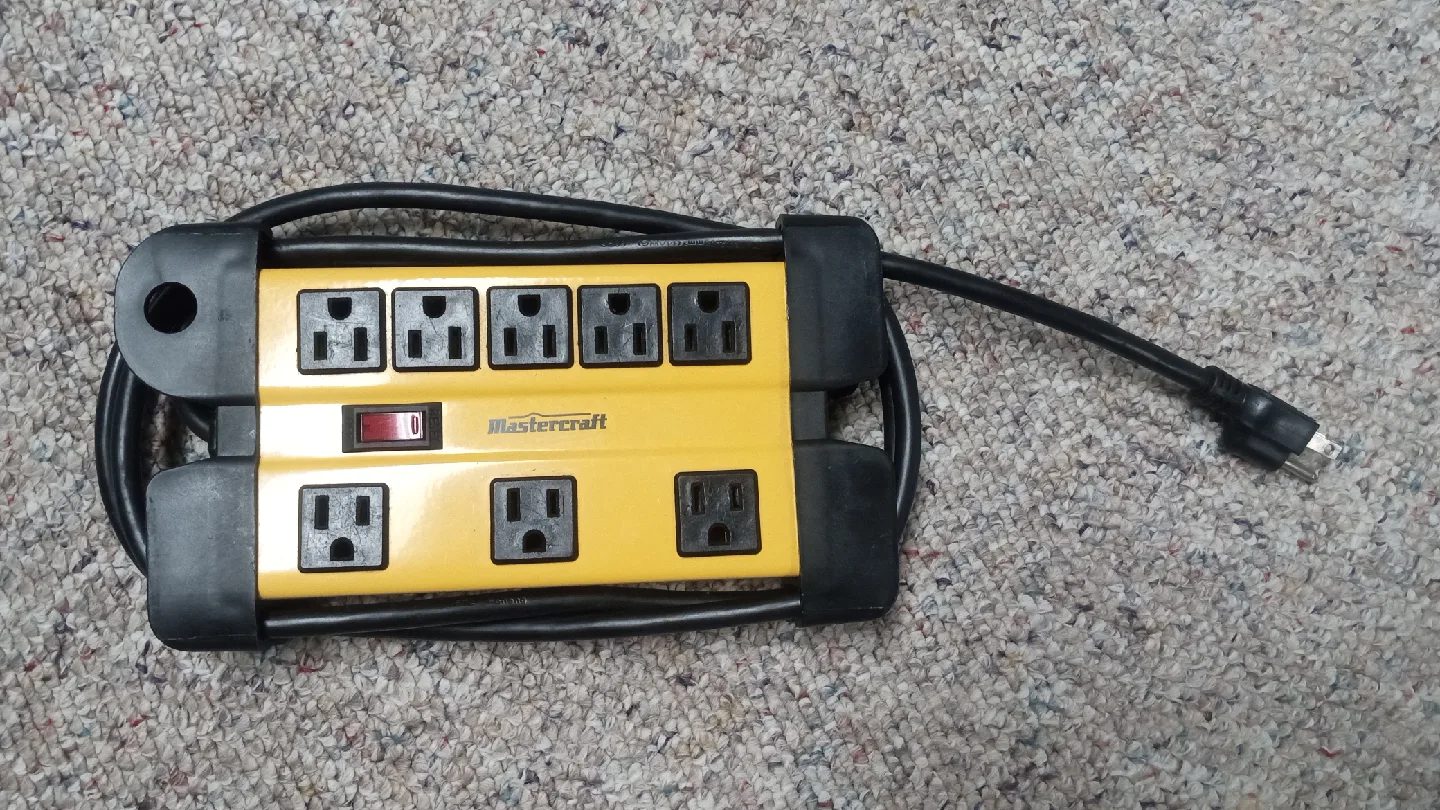 Mastercraft Power Bar Surge Protector image indicator(2)