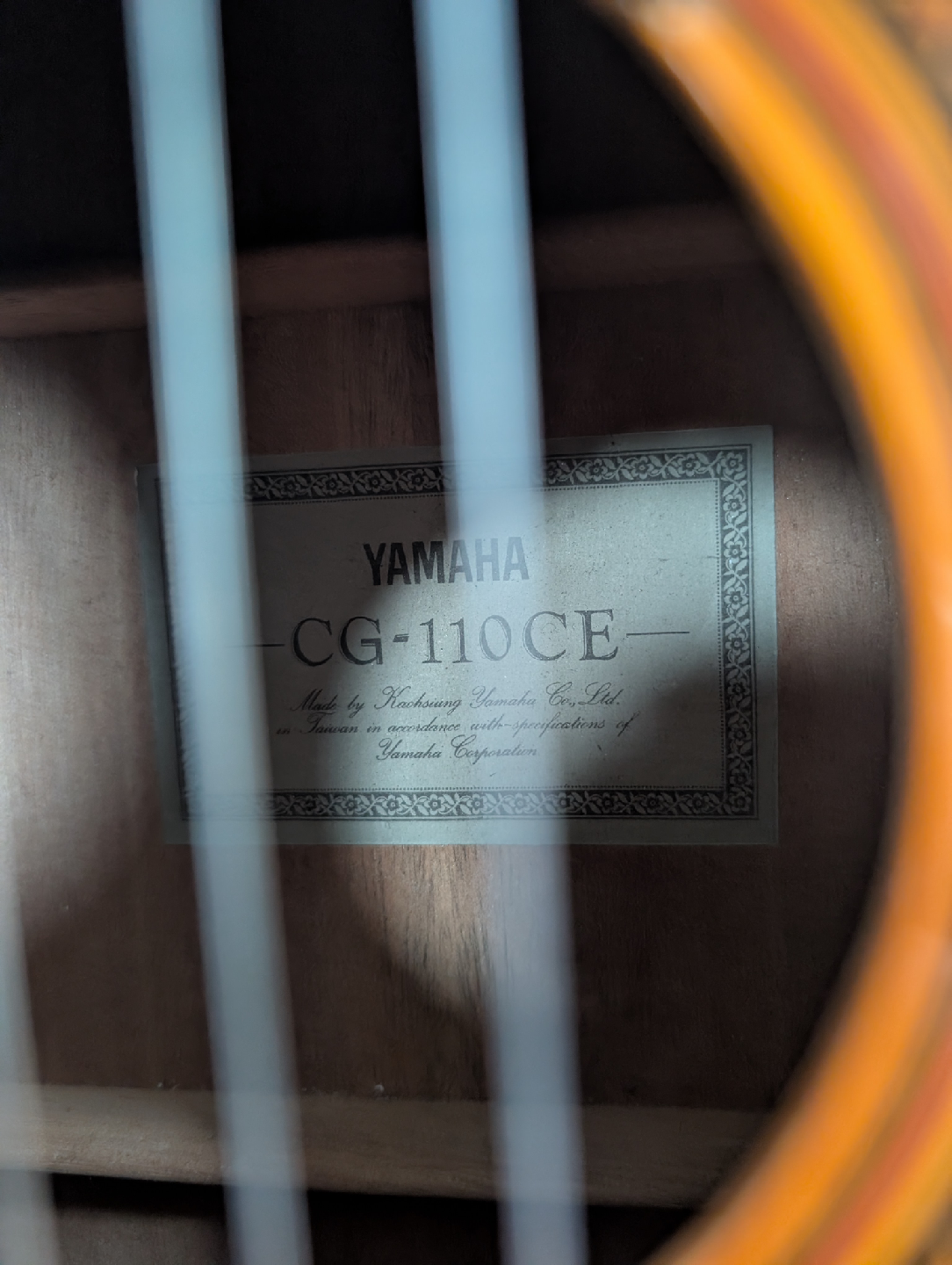 Yamaha CG-110CE Classical Guitar - photo 2